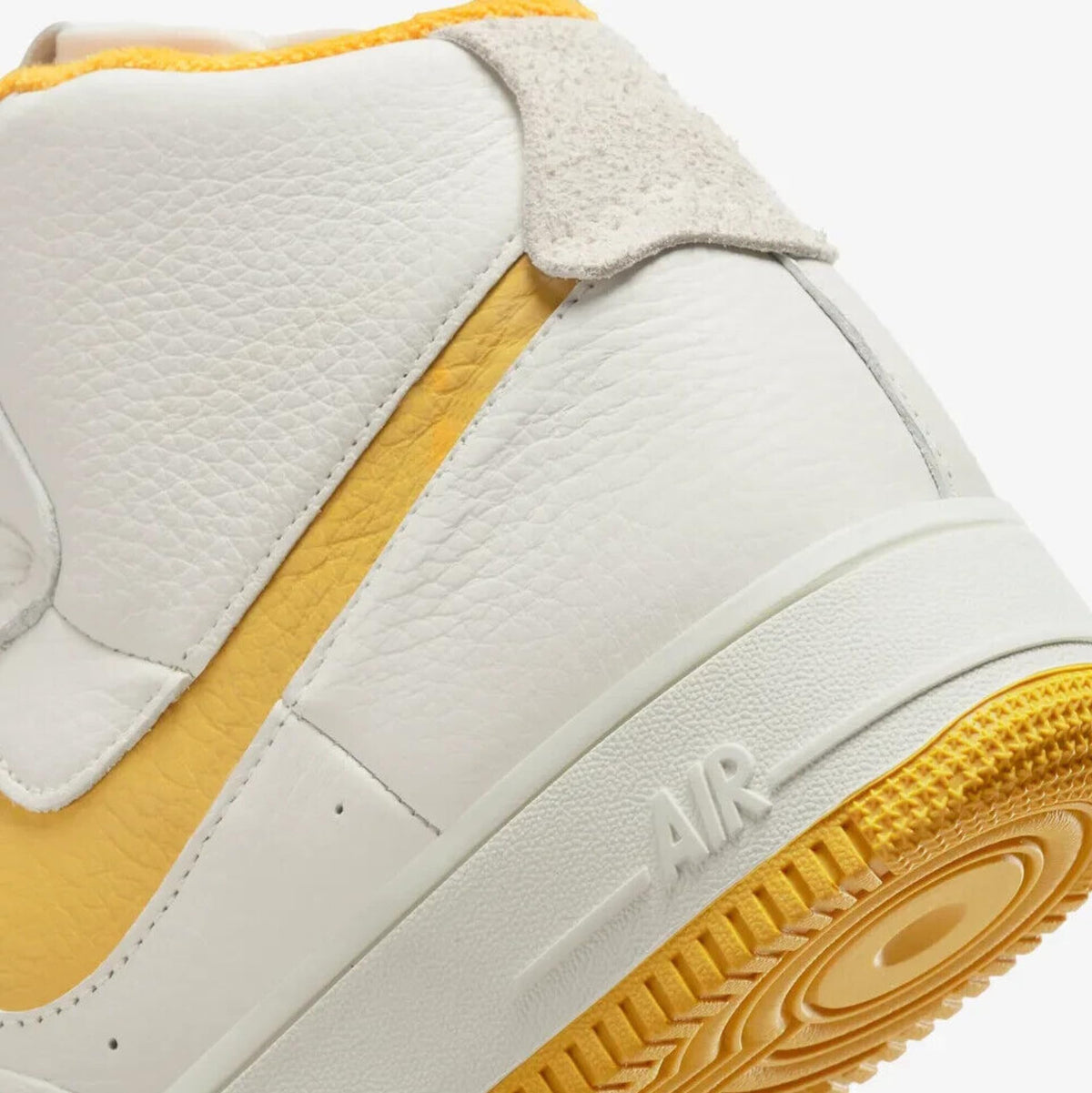 Nike, Phantom Yellow Ochre String, 7.5 US