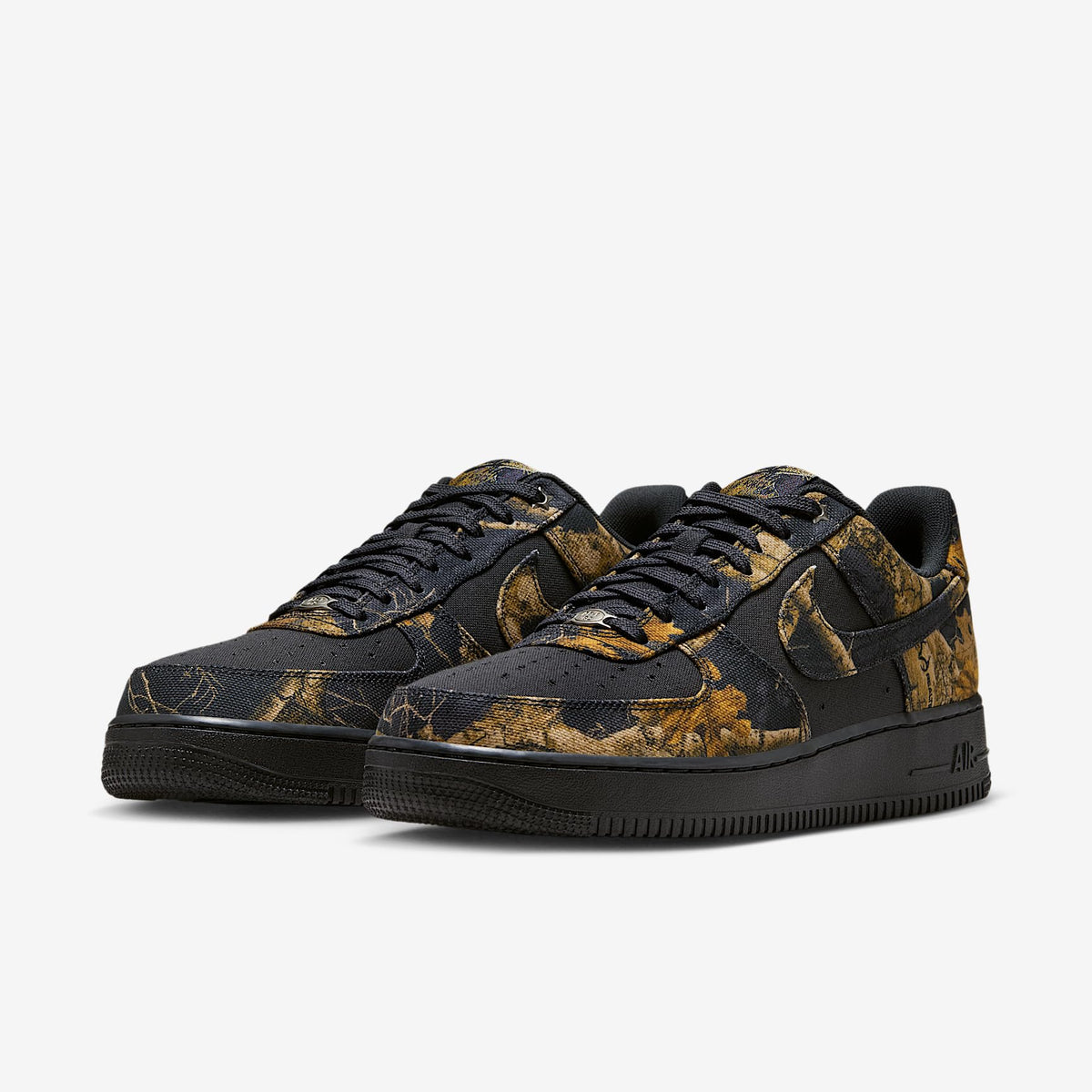 Air Force 1 '07 Realtree Men's Shoes (Off Noir/Multi-Color/Gum Yellow/Multi-Color) Size 12